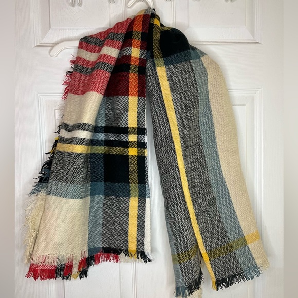 Perfect Fall Scarf - Picture 3 of 3